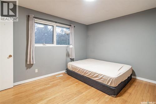 3205 Grant Road, Regina, SK - Indoor Photo Showing Bedroom