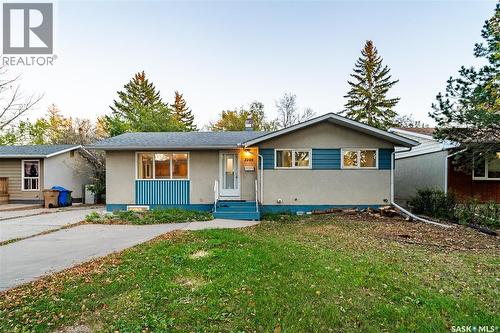 3205 Grant Road, Regina, SK - Outdoor