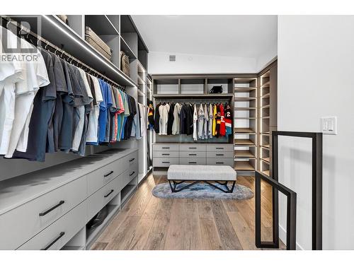 3434 Mckinley Beach Drive Unit# 408, Kelowna, BC - Indoor With Storage