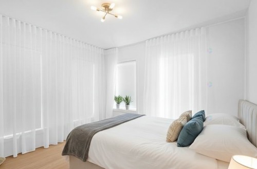 Chambre à coucher - 13285 Rue Desjardins, Montréal (Pierrefonds-Roxboro), QC - Indoor Photo Showing Bedroom