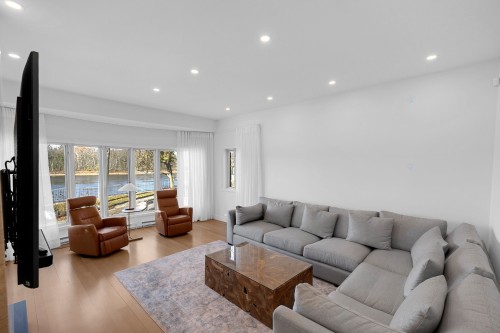 Salon - 13285 Rue Desjardins, Montréal (Pierrefonds-Roxboro), QC - Indoor Photo Showing Living Room