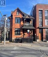 2 - 551 SOMERSET STREET W  Ottawa, ON K1R 5J9
