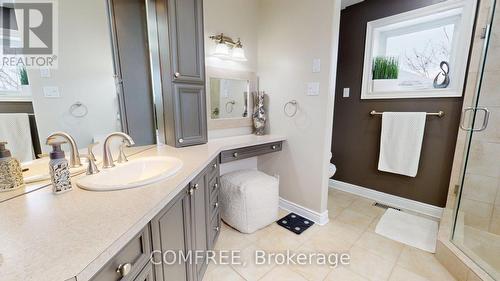 70 Wilderness Way, Ottawa, ON - Indoor Photo Showing Bathroom