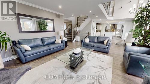 70 Wilderness Way, Ottawa, ON - Indoor Photo Showing Living Room