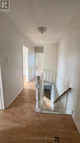 497 Cannon Street E, Hamilton, ON - Indoor Photo Showing Other Room