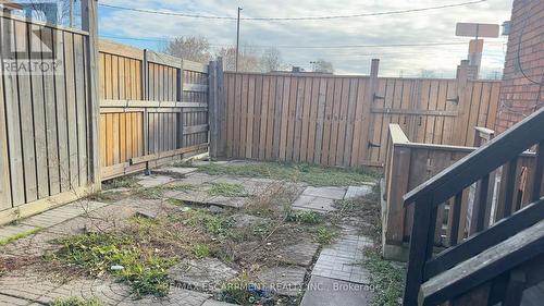 497 Cannon Street E, Hamilton, ON - Outdoor With Exterior