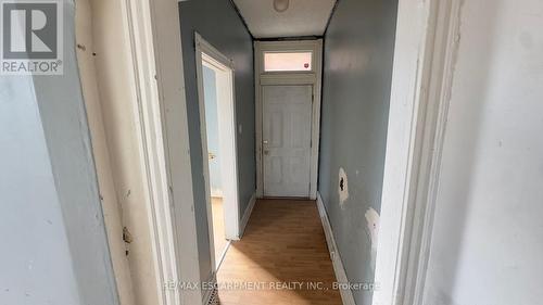 497 Cannon Street E, Hamilton, ON - Indoor Photo Showing Other Room