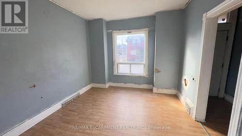 497 Cannon Street E, Hamilton, ON - Indoor Photo Showing Other Room