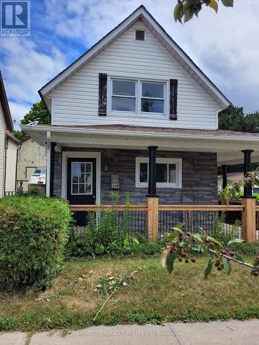 15 FRANCIS STREET  Quinte West, ON K8V 1S4