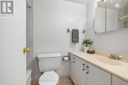 1704 - 1285 Cahill Drive, Ottawa, ON - Indoor Photo Showing Bathroom