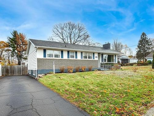 15 Foster Street, Kentville, NS 