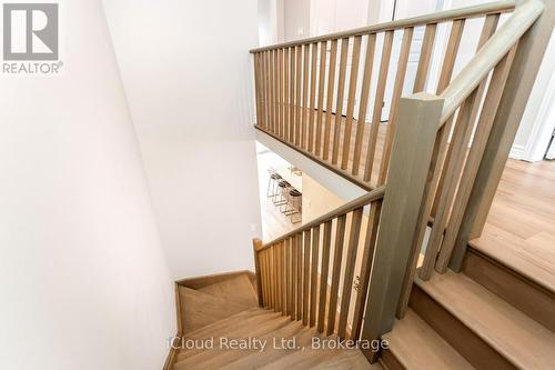 16 Heaven Crescent, Milton, ON - Indoor Photo Showing Other Room