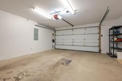 Garage - 