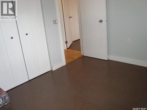 105 4Th Avenue W, Kyle, SK - Indoor Photo Showing Other Room