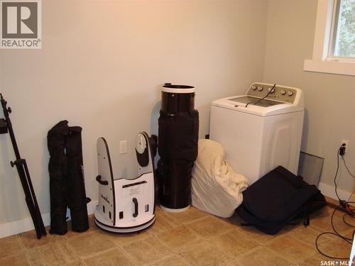 105 4Th Avenue W, Kyle, SK - Indoor