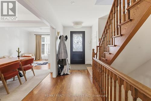 93 Cumberland Drive, Mississauga, ON - Indoor Photo Showing Other Room