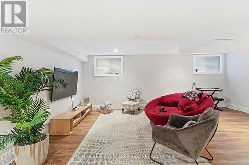 93 Cumberland Drive, Mississauga, ON - Indoor