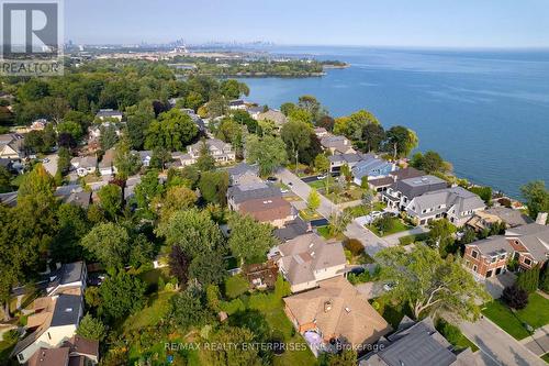 93 Cumberland Drive, Mississauga, ON - Outdoor With Body Of Water With View
