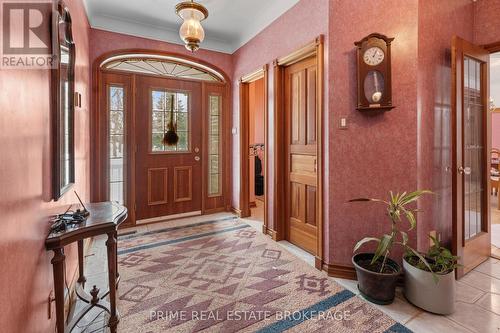 72797 Ravine Drive, Bluewater (Zurich), ON - Indoor Photo Showing Other Room