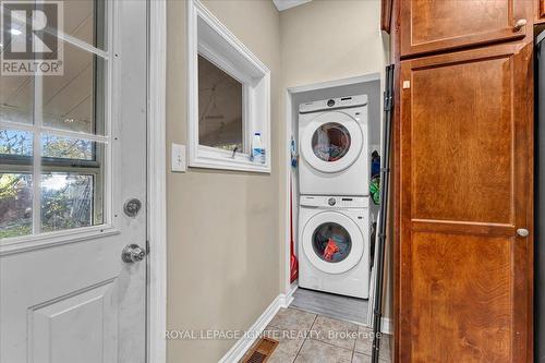 80 Albany Avenue, Hamilton, ON - Indoor Photo Showing Laundry Room