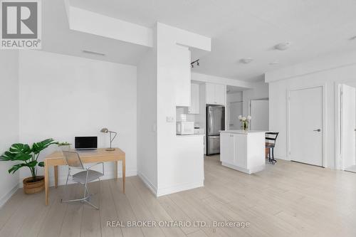 Virtually edited to remove tenant belongings - 1210 - 55 Duke Street W, Kitchener, ON - Indoor Photo Showing Kitchen