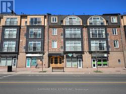 302 - 459 KERR STREET  Oakville, ON L6K 3C2