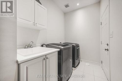 483 Terrace Way, Oakville, ON - Indoor Photo Showing Laundry Room