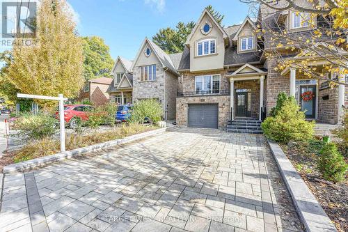87 PARK STREET W  Mississauga, ON L5H 1L2