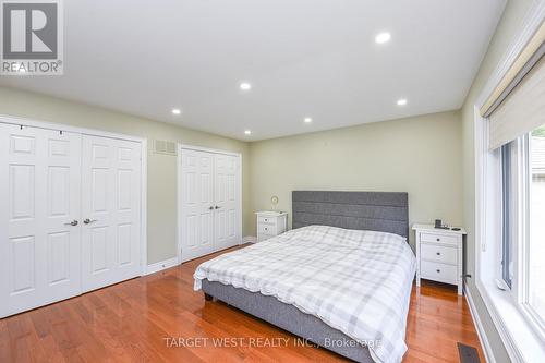 87 Park Street W, Mississauga, ON - Indoor Photo Showing Bedroom