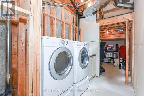 87 Park Street W, Mississauga, ON - Indoor Photo Showing Laundry Room