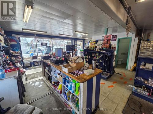 135 Fourth Avenue, Englehart, ON 