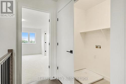 1144 Cope Drive, Ottawa, ON - Indoor Photo Showing Other Room