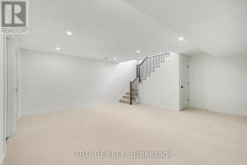 1144 Cope Drive, Ottawa, ON - Indoor