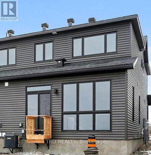 1144 Cope Drive, Ottawa, ON - Outdoor