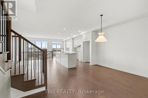 1144 Cope Drive, Ottawa, ON - Indoor