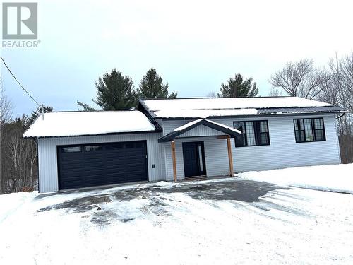 11 Chevrefils  St. Charles, ON P0M 2W0