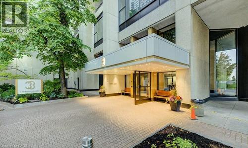 33 Harbour Square Unit# 2801, Toronto, ON - Outdoor