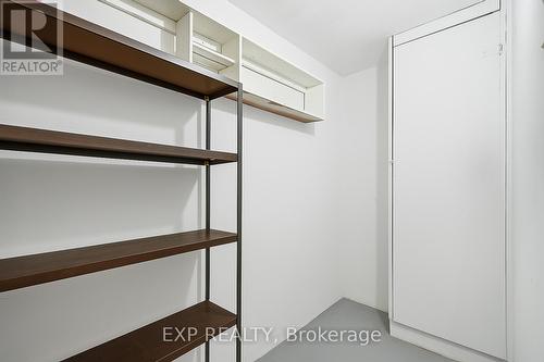 304 - 965 Inverhouse Drive, Mississauga, ON - Indoor Photo Showing Other Room