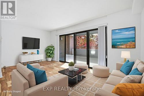 304 - 965 Inverhouse Drive, Mississauga, ON - Indoor Photo Showing Living Room