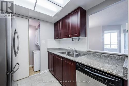 610 - 5 Greystone Walk Drive, Toronto, ON - Indoor Photo Showing Kitchen With Double Sink