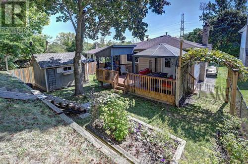 121 Forest Road, Brantford, ON - Outdoor