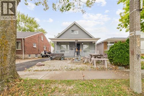 1614 CADILLAC STREET  Windsor, ON N8Y 2V5