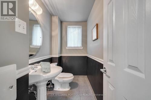 101 - 138 Scenic Mill Way, Toronto, ON - Indoor Photo Showing Bathroom