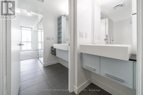 1810 - 38 Dan Leckie Way, Toronto, ON - Indoor Photo Showing Bathroom