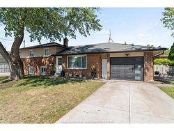 528 SANDISON  Windsor, ON N9E 1R7
