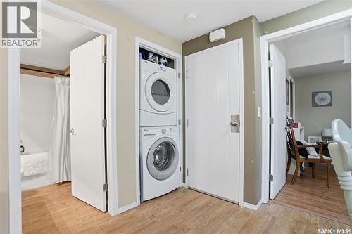 514 Klassen Crescent, Saskatoon, SK - Indoor Photo Showing Laundry Room