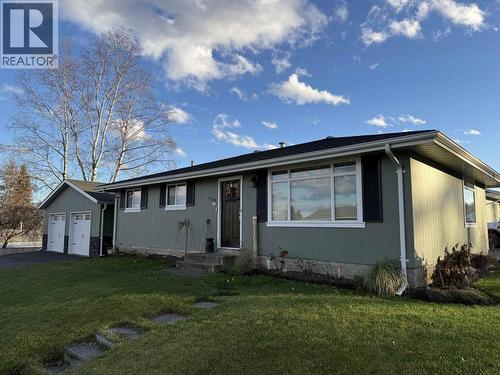 1350 Picard Avenue, Quesnel, BC - Outdoor