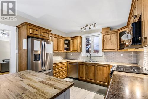 42 Rutledge Crescent, St. John'S, NL - Indoor Photo Showing Kitchen With Stainless Steel Kitchen With Double Sink