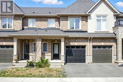 27 MOCKINGBIRD LANE E  Hamilton, ON L8E 0K7