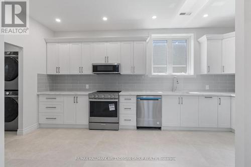 B - 177 The Queensway S, Georgina, ON - Indoor Photo Showing Kitchen